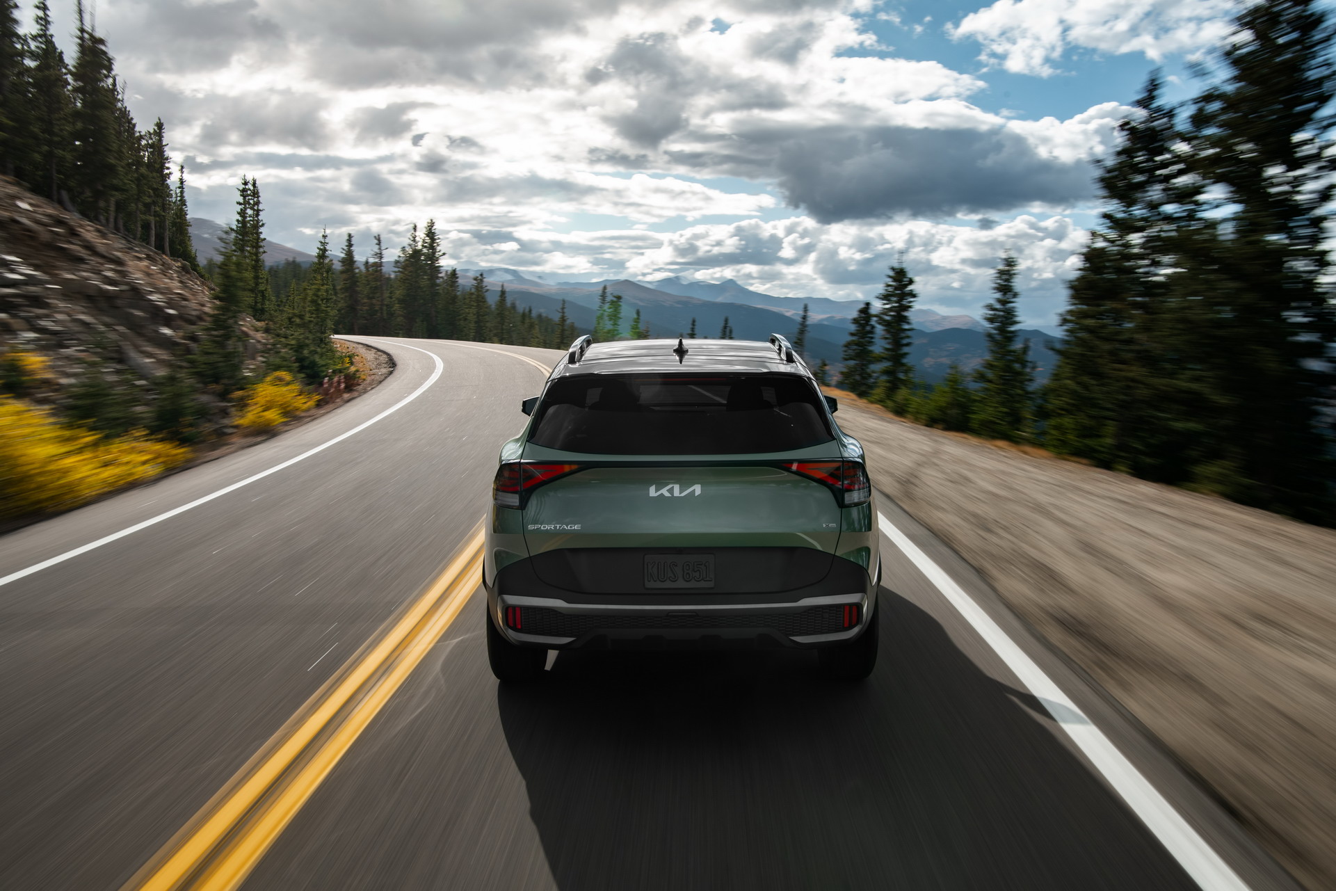 Download 2023 Kia Sportage X-Pro - Rear HD Wallpaper 1921x1281 #7