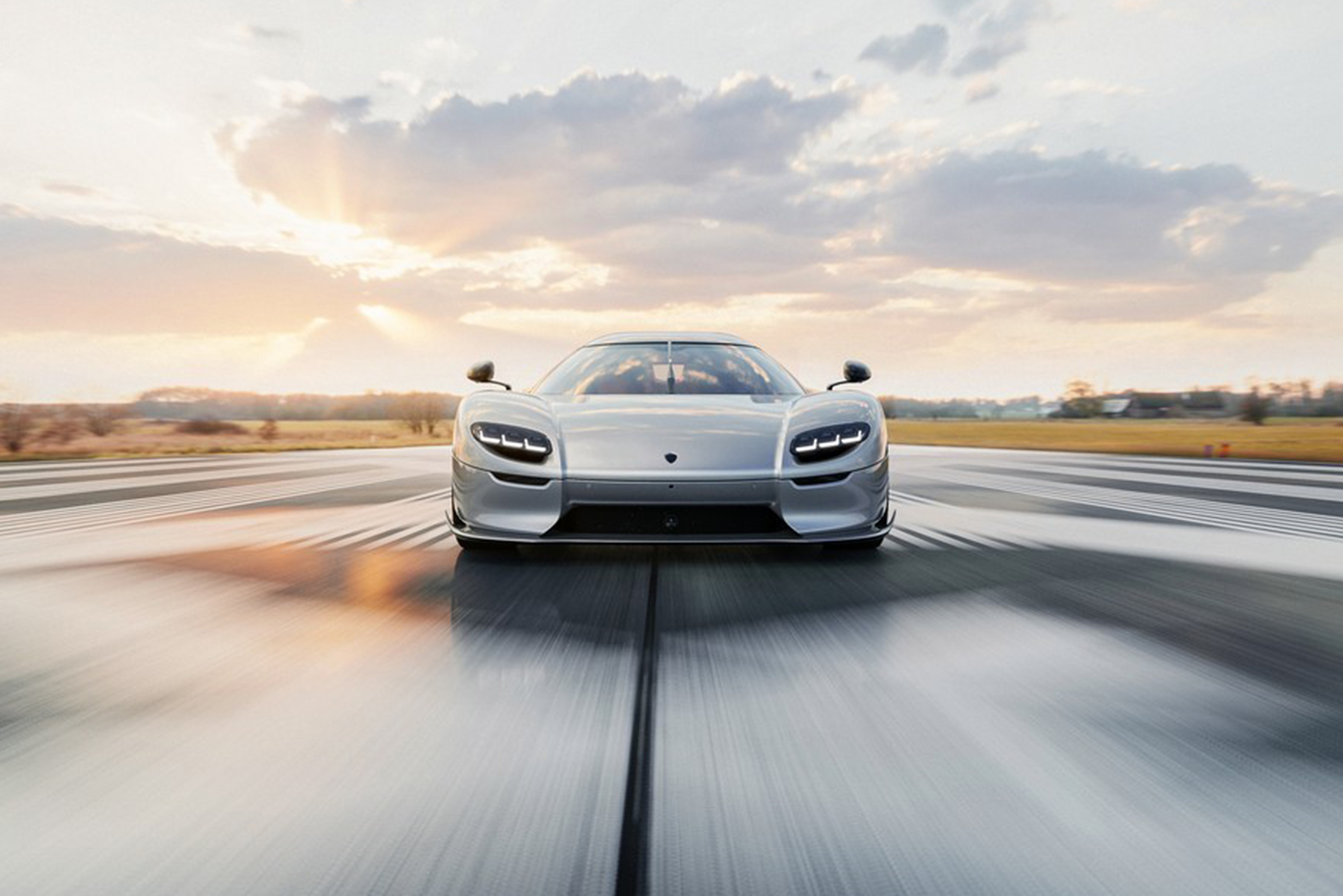 Download 2023 Koenigsegg CC850 - Front HD Wallpaper 1920x1281 #3