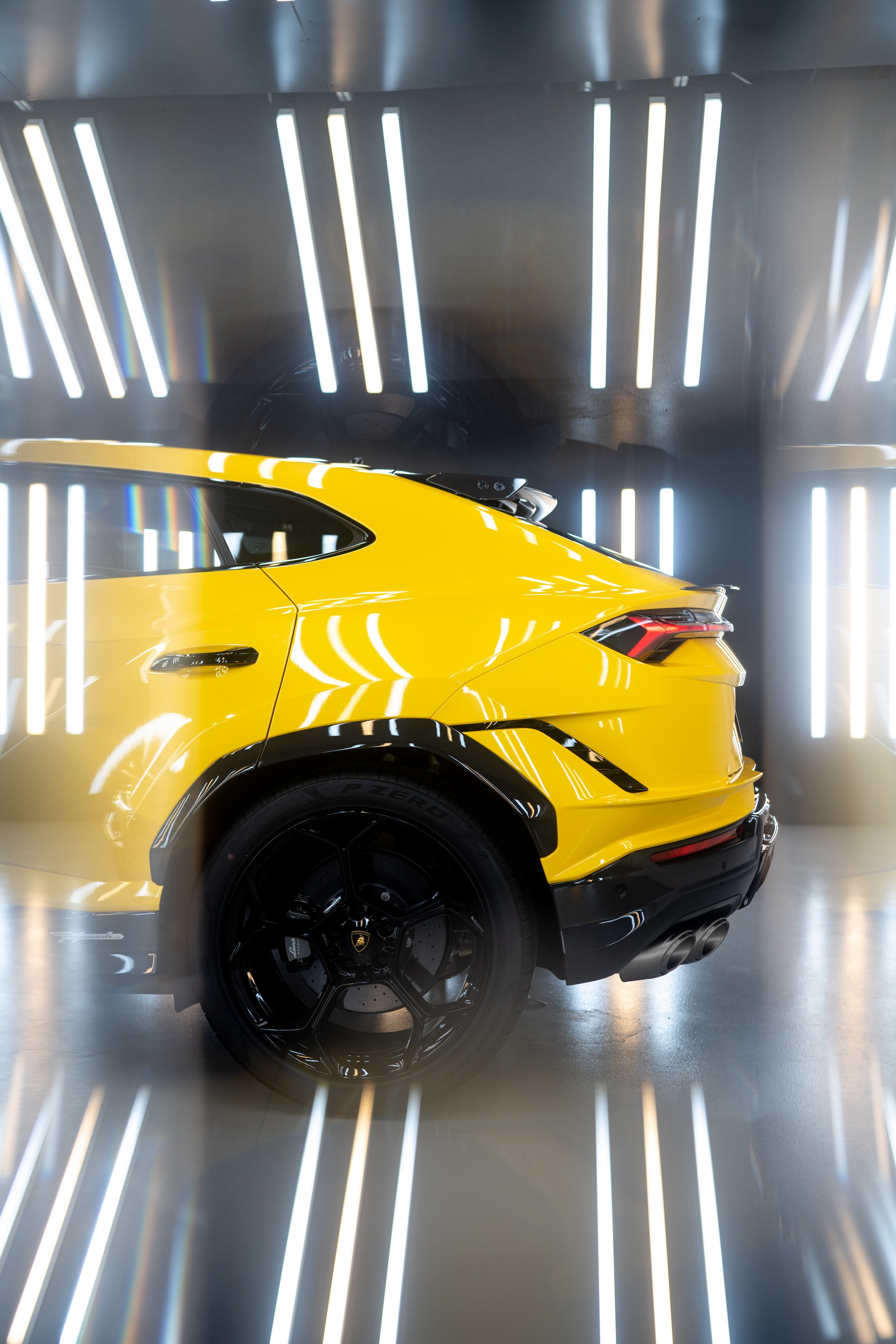 Download 2023 Lamborghini Urus Performante - Detail HD Phone Wallpaper 1920x2878 #108