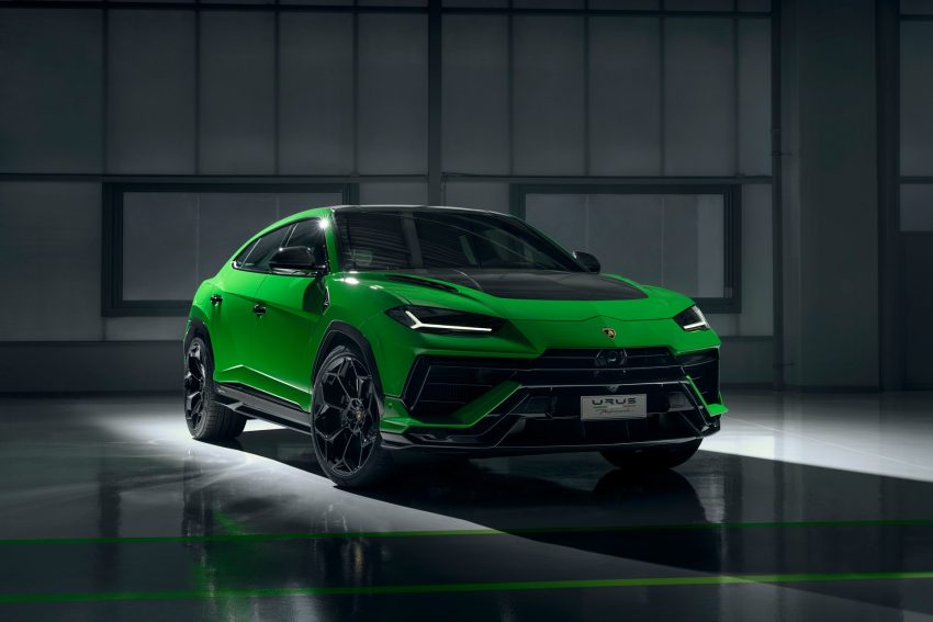 2023 Lamborghini Urus Performante - Front Three-Quarter Wallpaper 850x567 #24