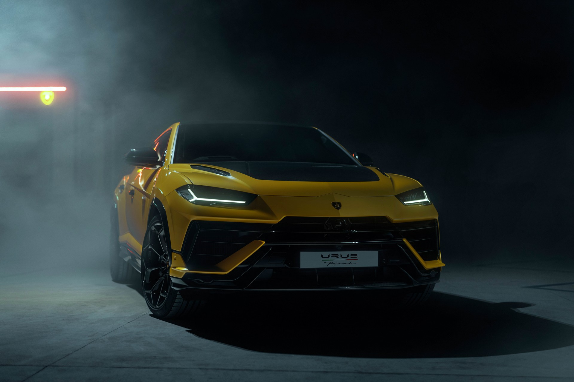 Download 2023 Lamborghini Urus Performante - Front HD Wallpaper 1920x1280 #16