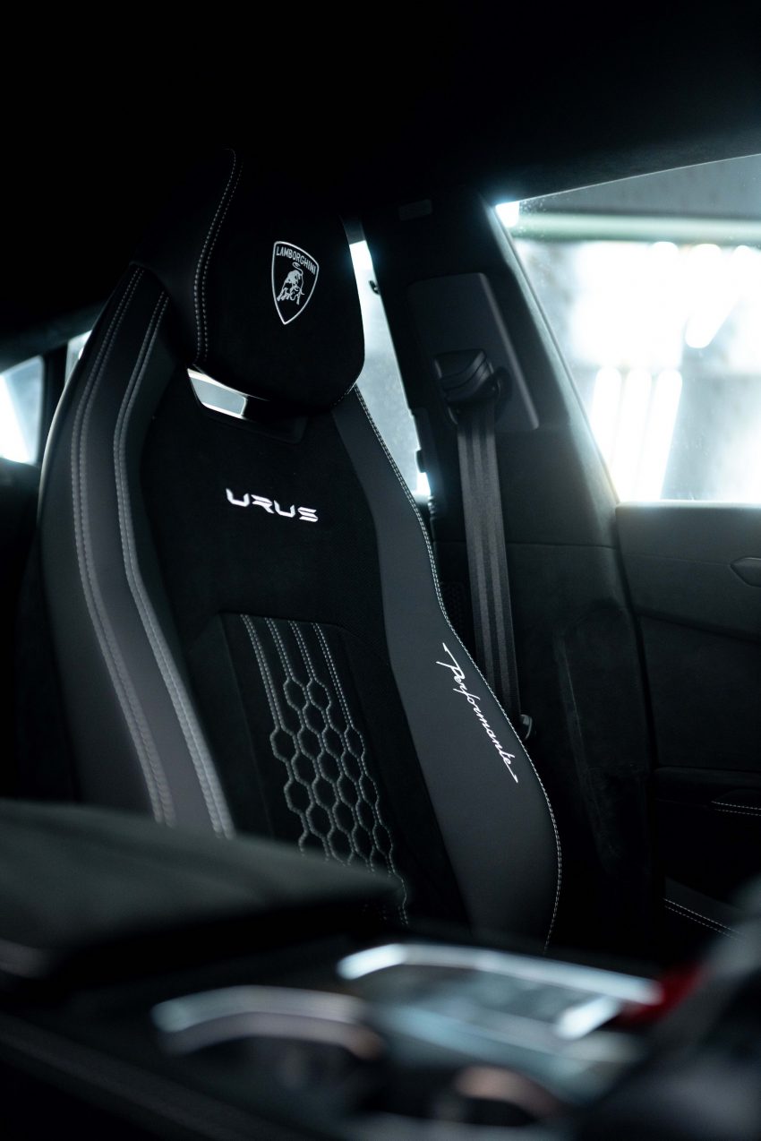 2023 Lamborghini Urus Performante - Interior, Seats Phone Wallpaper 850x1274 #50