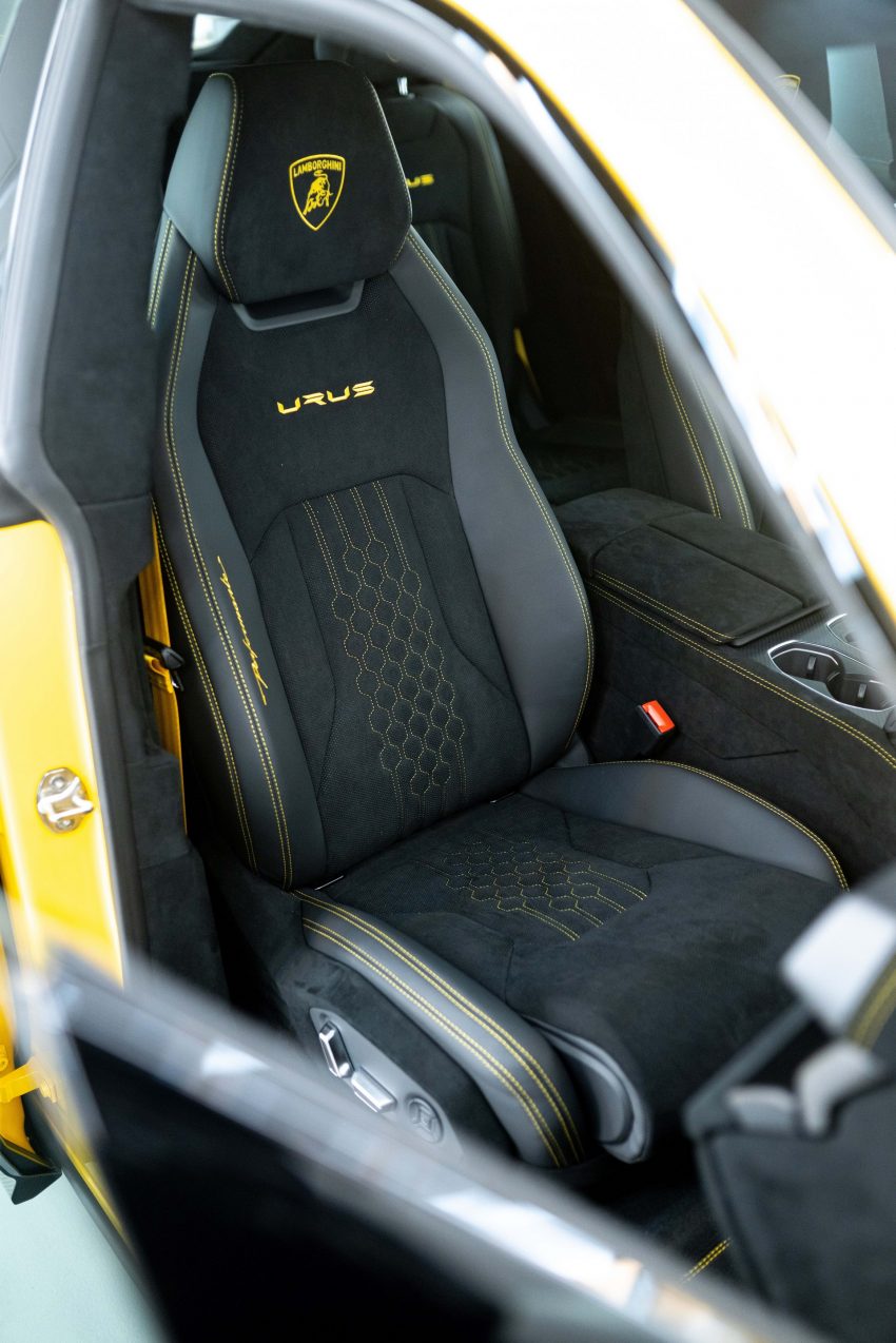 2023 Lamborghini Urus Performante - Interior, Seats Phone Wallpaper 850x1274 #49
