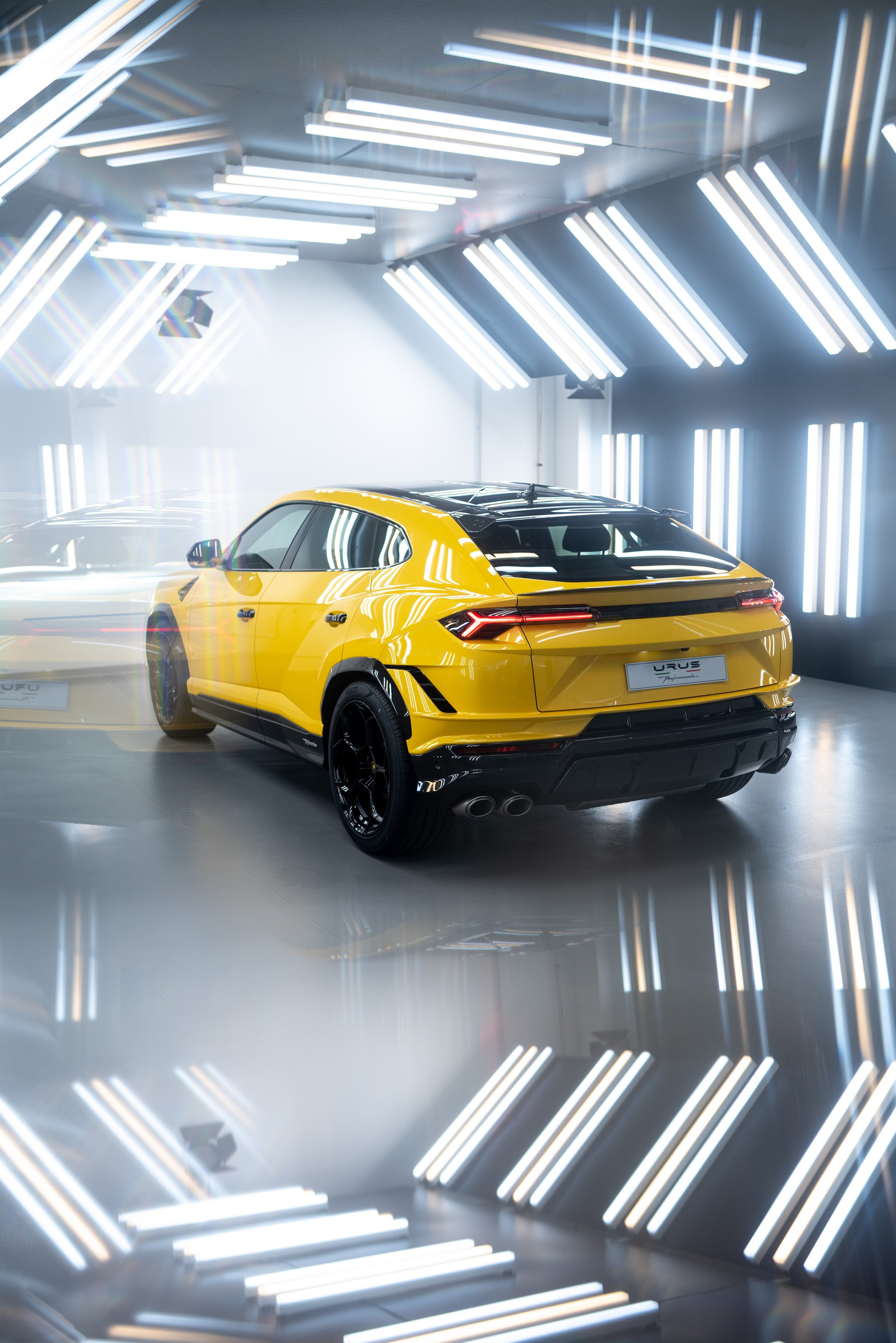 Download 2023 Lamborghini Urus Performante - Rear Three-Quarter HD Phone Wallpaper 1920x2878 #73