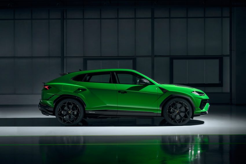 2023 Lamborghini Urus Performante - Side Wallpaper 850x567 #31