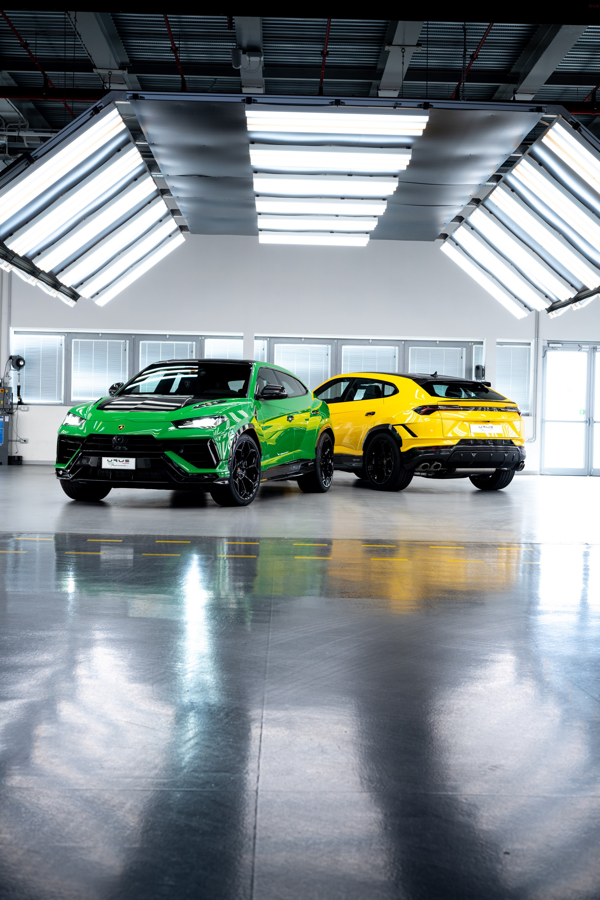 Download 2023 Lamborghini Urus Performante HD Phone Wallpaper 1920x2879 #79