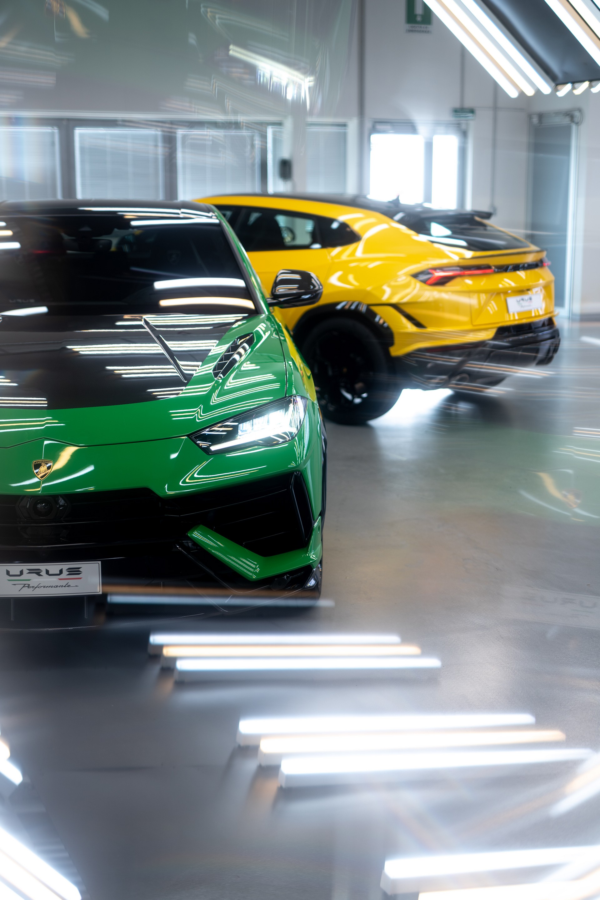 Download 2023 Lamborghini Urus Performante HD Phone Wallpaper 1920x2878 #80