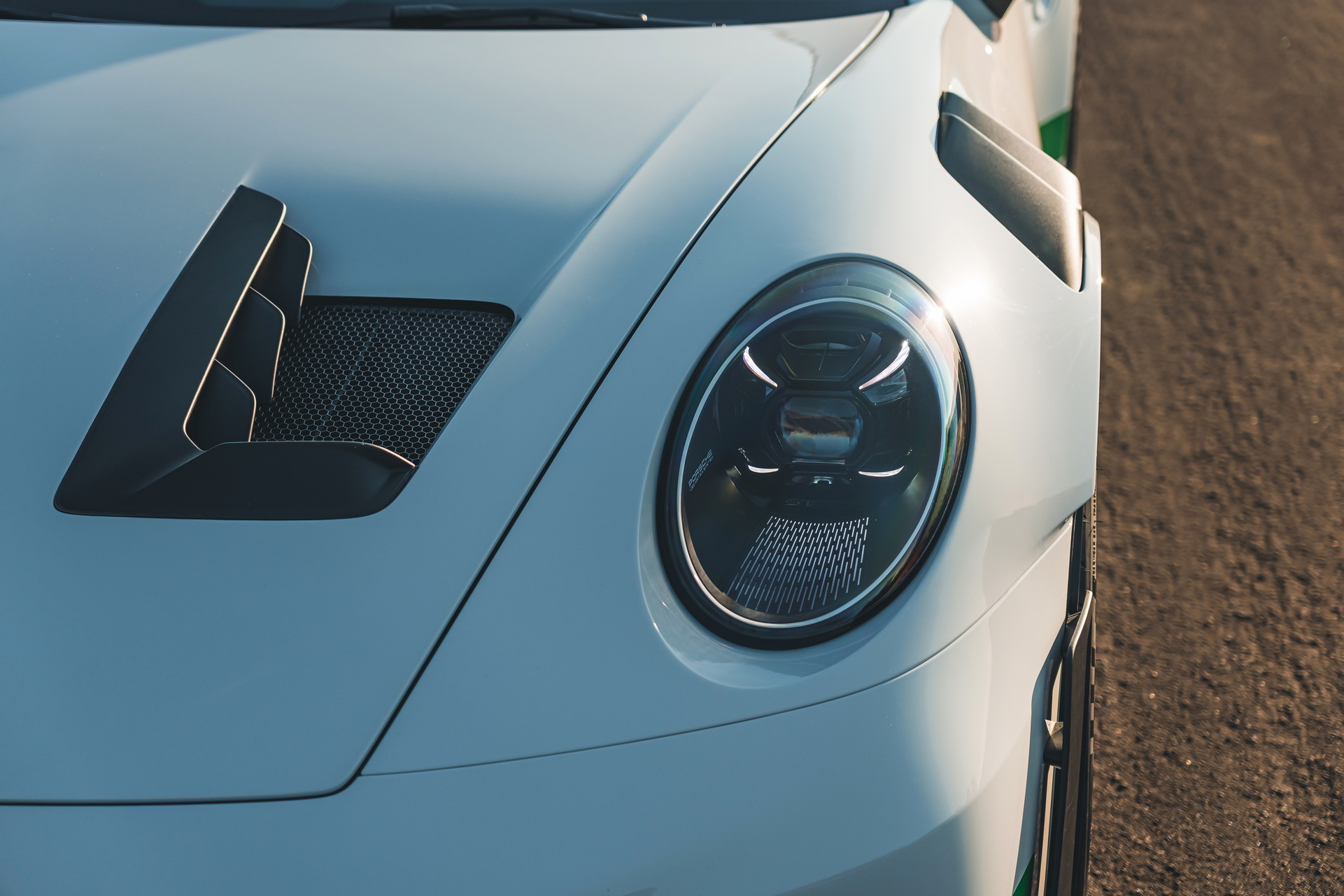 Download 2023 Porsche 911 GT3 RS Carrera RS 2.7 Tribute - Headlight HD Wallpaper 1921x1281 #20