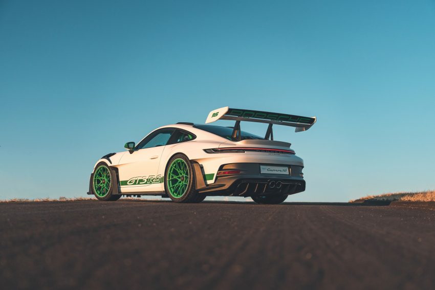 2023 Porsche 911 GT3 RS Carrera RS 2.7 Tribute - Rear Three-Quarter Wallpaper 850x567 #4