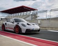 2023 Porsche 911 GT3 RS - Front Three-Quarter Wallpaper 190x150