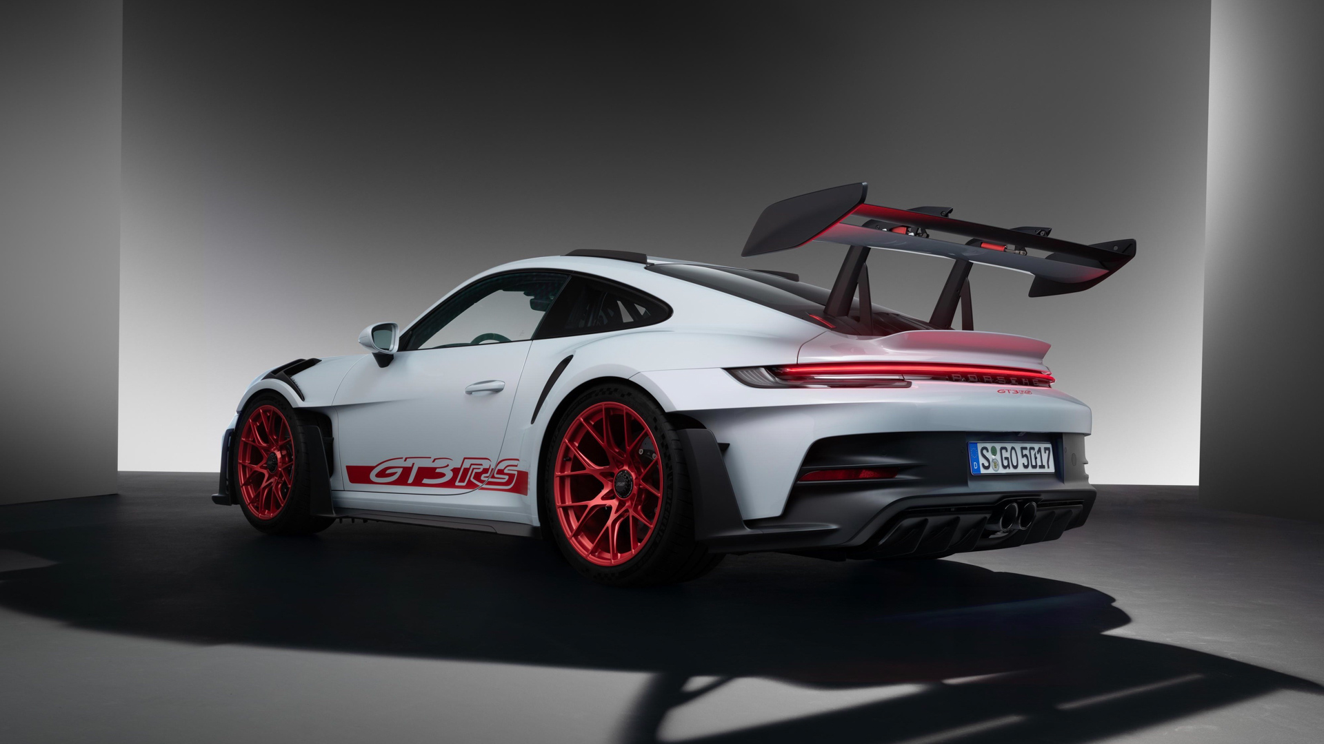 Download 2023 Porsche 911 GT3 RS - Rear Three-Quarter HD Wallpaper 1920x1080 #17