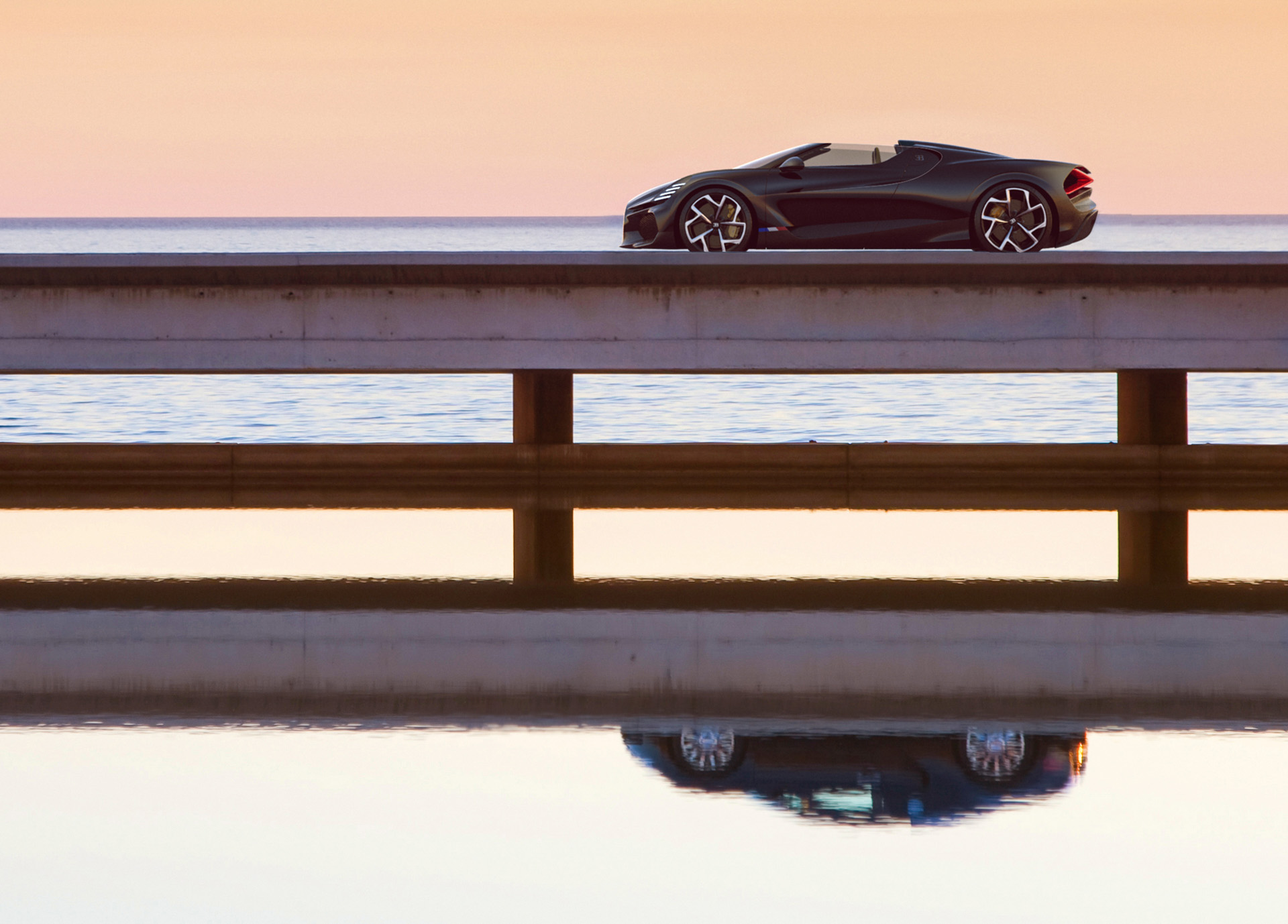 Download 2024 Bugatti W16 Mistral - Side HD Wallpaper 1920x1378 #13